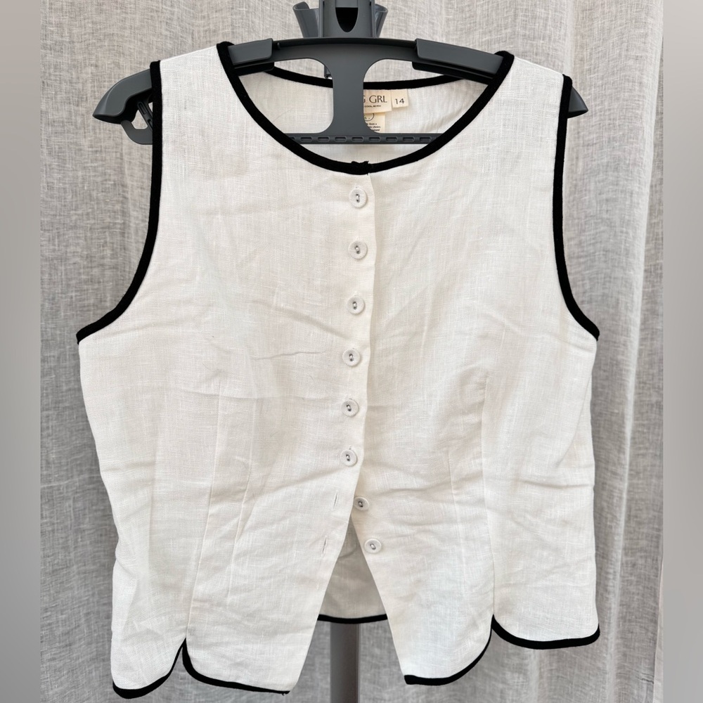 Verge girl top